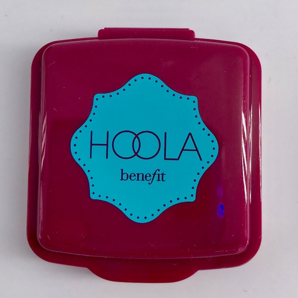 5 for $25 Benefit Hoola Matte Bronzer - Picture 4 of 7